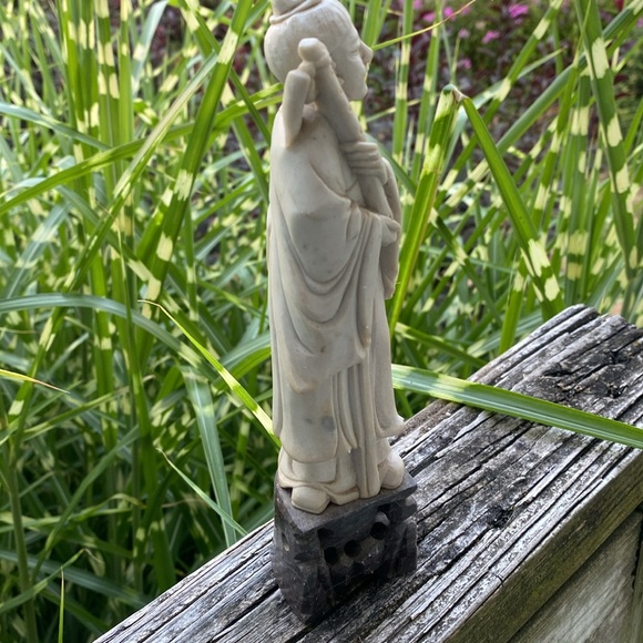 Vintage Soapstone Carving of Han Xiangzi - Picture 5 of 10